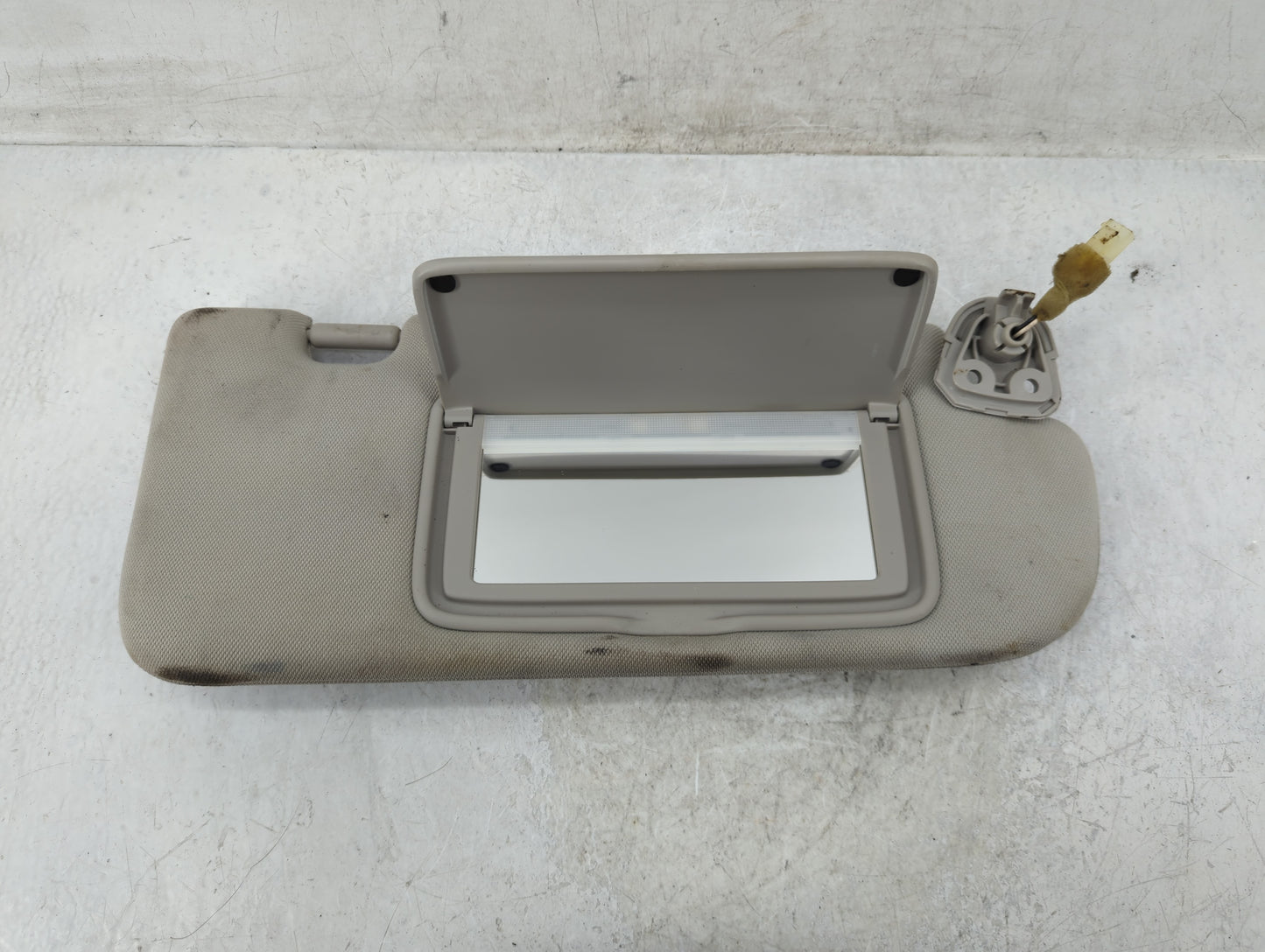 2014-2020 Infiniti Q50 Sun Visor Shade Replacement Passenger Right Mirror Fits Fits 2014 2015 2016 2017 2018 2019 2020 OEM U