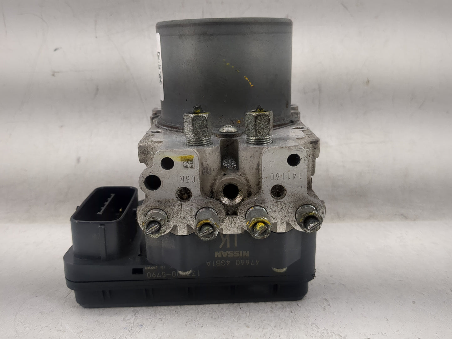 2014-2015 Infiniti Q50 ABS Pump Control Module Replacement P/N:47660 4GB1A 133800-5790 Fits Fits 2014 2015 OEM Used Auto Par