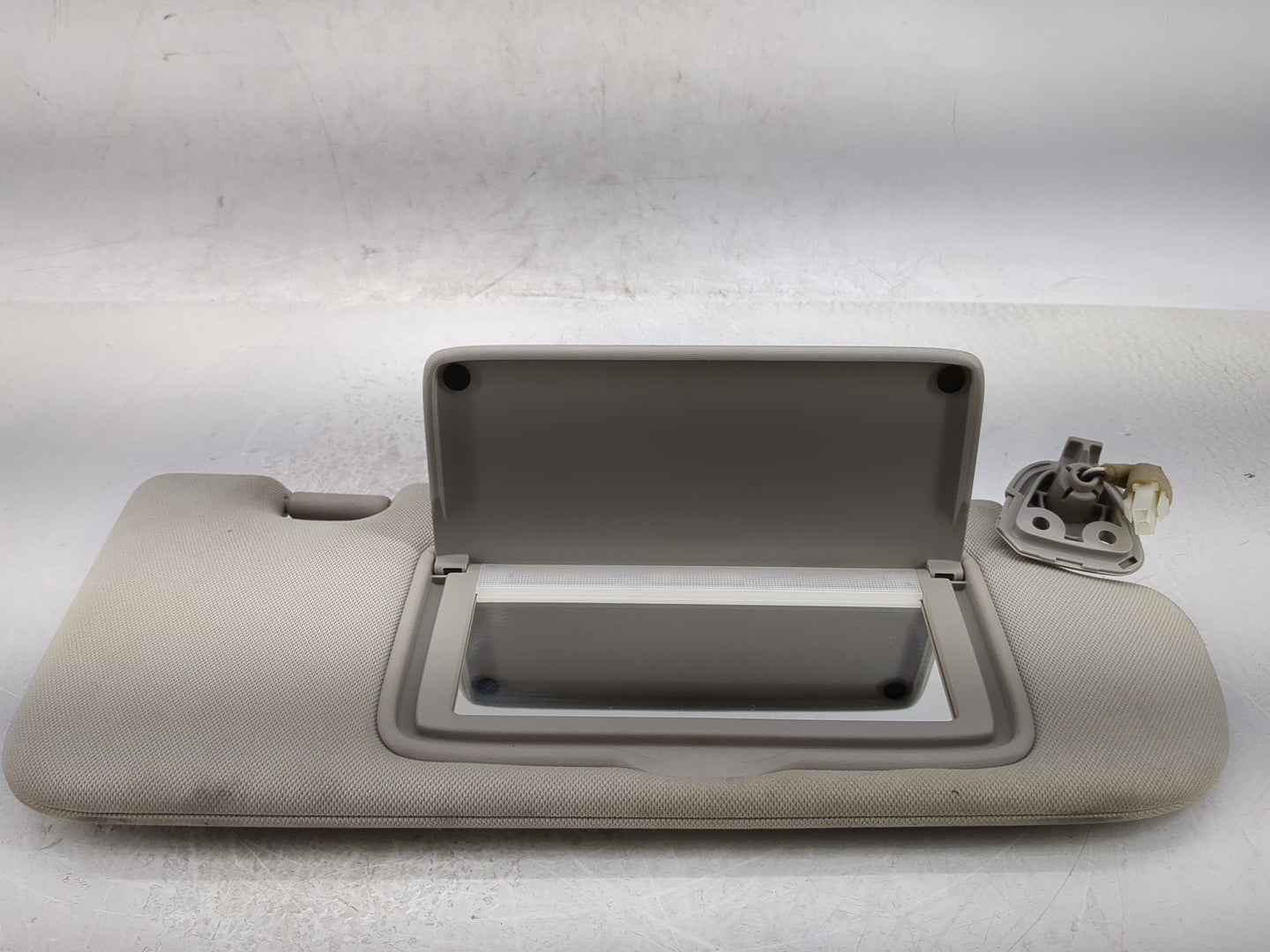 2014-2020 Infiniti Q50 Sun Visor Shade Replacement Passenger Right Mirror Fits Fits 2014 2015 2016 2017 2018 2019 2020 OEM U