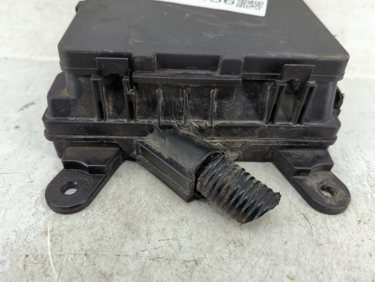 2014-2019 Infiniti Q50 Fusebox Fuse Box Panel Relay Module Fits Fits 2014 2015 2016 2017 2018 2019 2020 OEM Used Auto Parts 