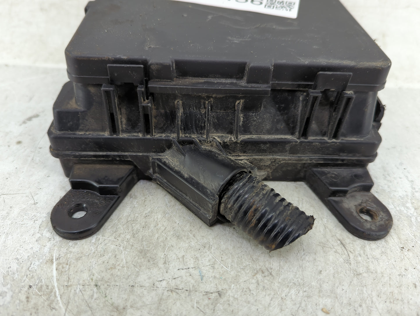 2014-2019 Infiniti Q50 Fusebox Fuse Box Panel Relay Module Fits Fits 2014 2015 2016 2017 2018 2019 2020 OEM Used Auto Parts 