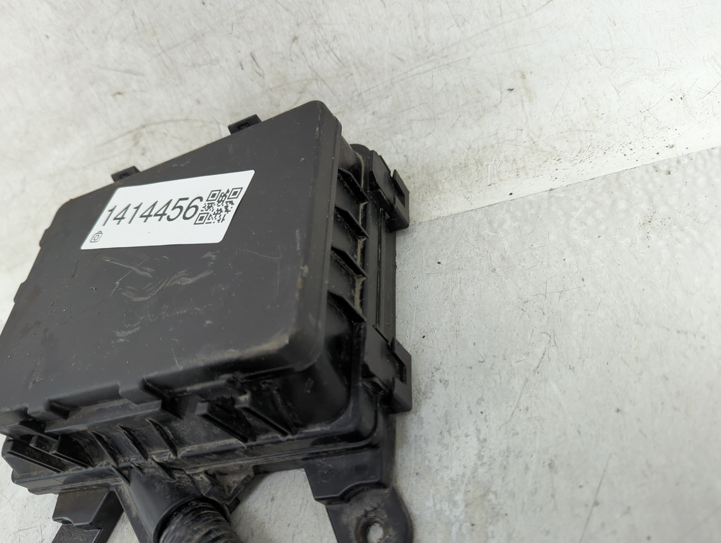 2014-2019 Infiniti Q50 Fusebox Fuse Box Panel Relay Module Fits Fits 2014 2015 2016 2017 2018 2019 2020 OEM Used Auto Parts 