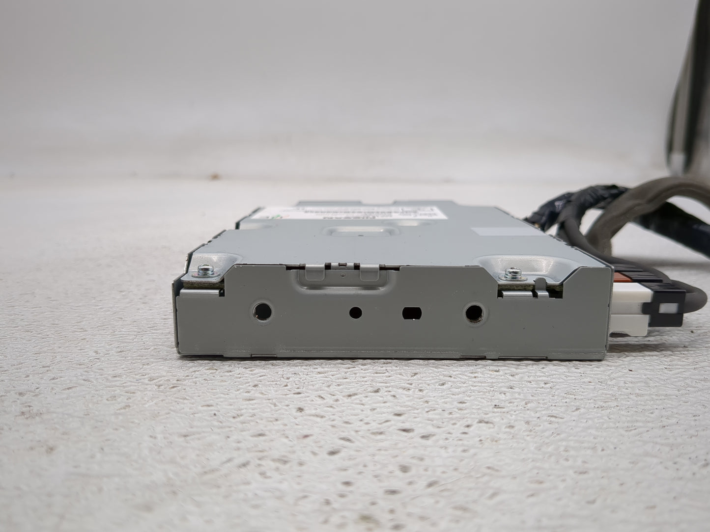 2014 Infiniti Q50 Radio AM FM Cd Player Receiver Replacement Fits OEM Used Auto Parts - Oemusedautoparts1.com