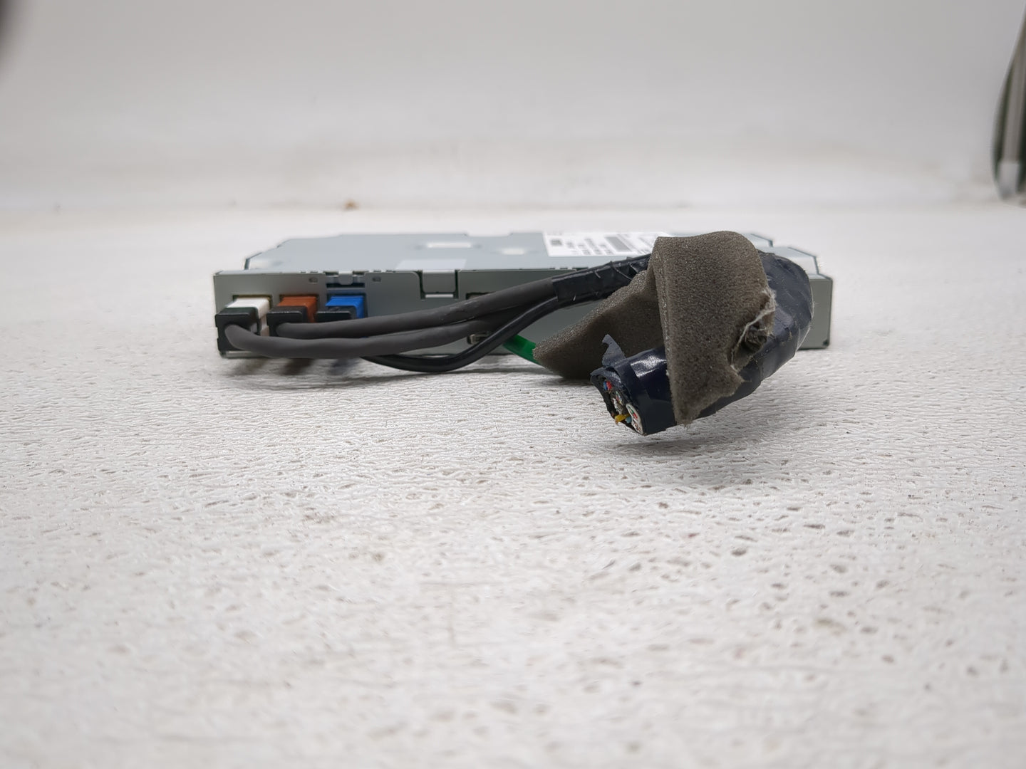 2014 Infiniti Q50 Radio AM FM Cd Player Receiver Replacement Fits OEM Used Auto Parts - Oemusedautoparts1.com