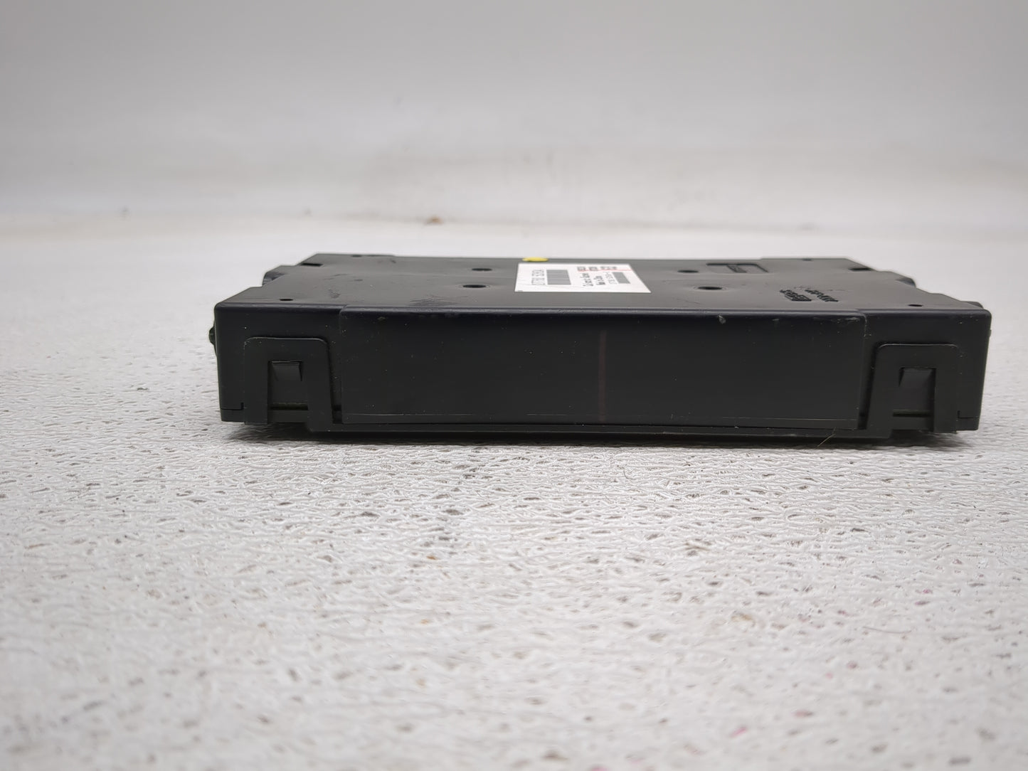 Infiniti Q50 Body Control Module Bcm Inner Cabin Fuse Box - Oemusedautoparts1.com