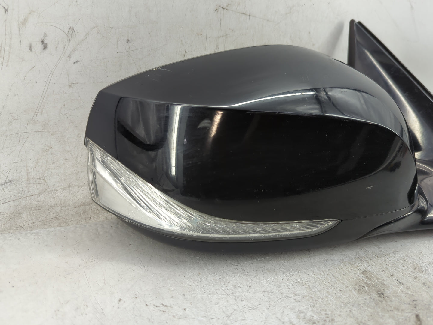 2014-2020 Infiniti Q50 Passenger Side View Mirror - Right Door Mirror OEM Used - Oemusedautoparts1.com