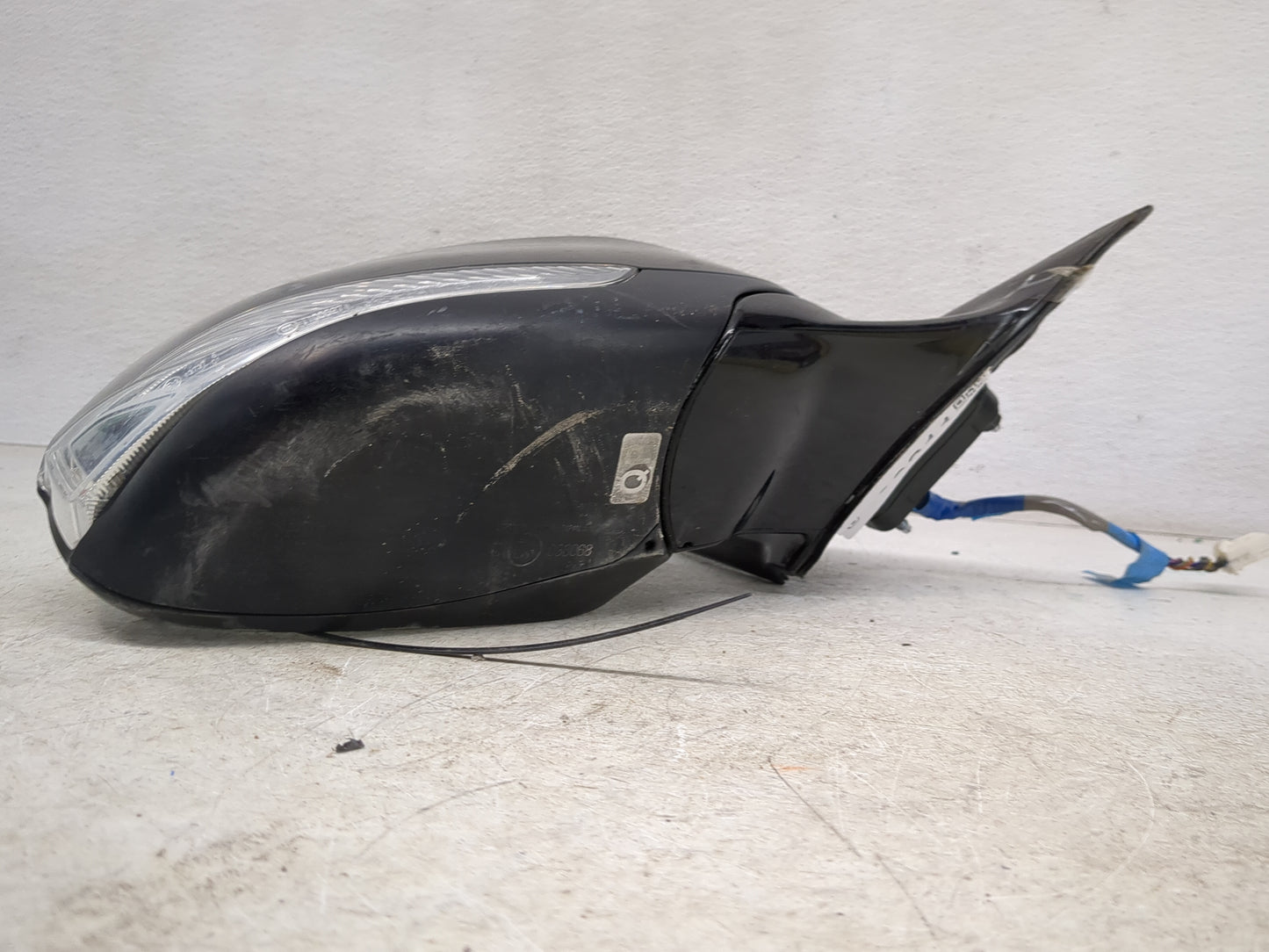 2014-2020 Infiniti Q50 Passenger Side View Mirror - Right Door Mirror OEM Used - Oemusedautoparts1.com