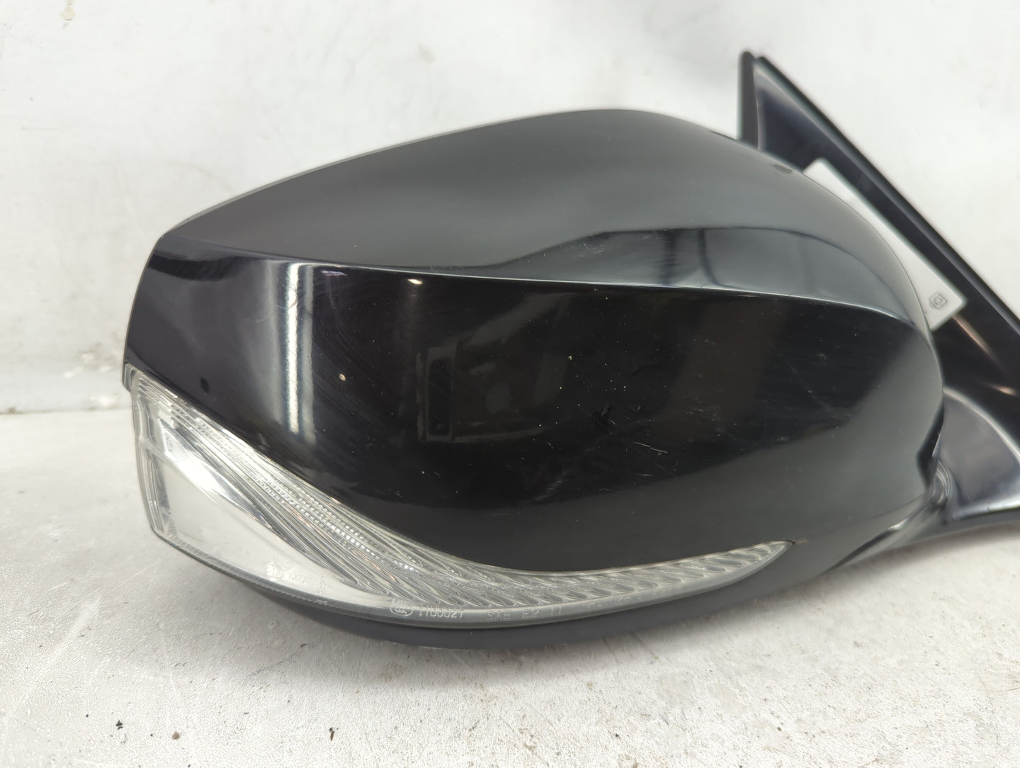 2014-2020 Infiniti Q50 Passenger Side View Mirror - Right Door Mirror OEM Used - Oemusedautoparts1.com