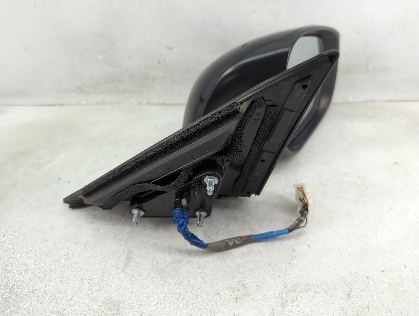 2014-2020 Infiniti Q50 Passenger Side View Mirror - Right Door Mirror OEM Used - Oemusedautoparts1.com