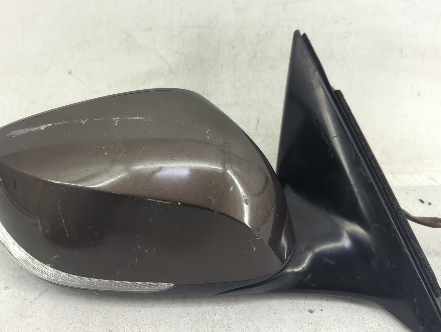 2014-2020 Infiniti Q50 Passenger Side View Mirror - Right Door Mirror OEM Used - Oemusedautoparts1.com