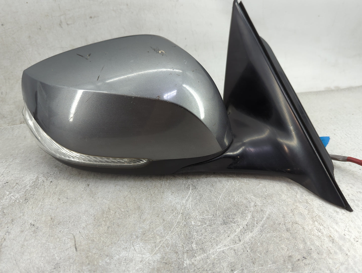 2014-2020 Infiniti Q50 Passenger Side View Mirror - Right Door Mirror OEM Used - Oemusedautoparts1.com
