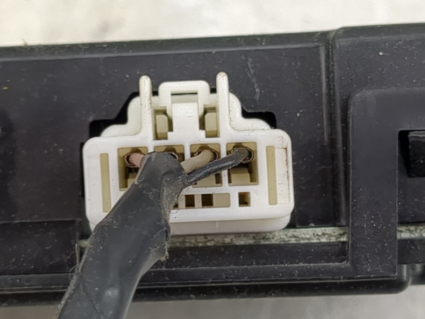 2014 Infiniti Q50 Body Control Module Bcm 27760 4hd0a|27760 4hd0a--t - Oemusedautoparts1.com