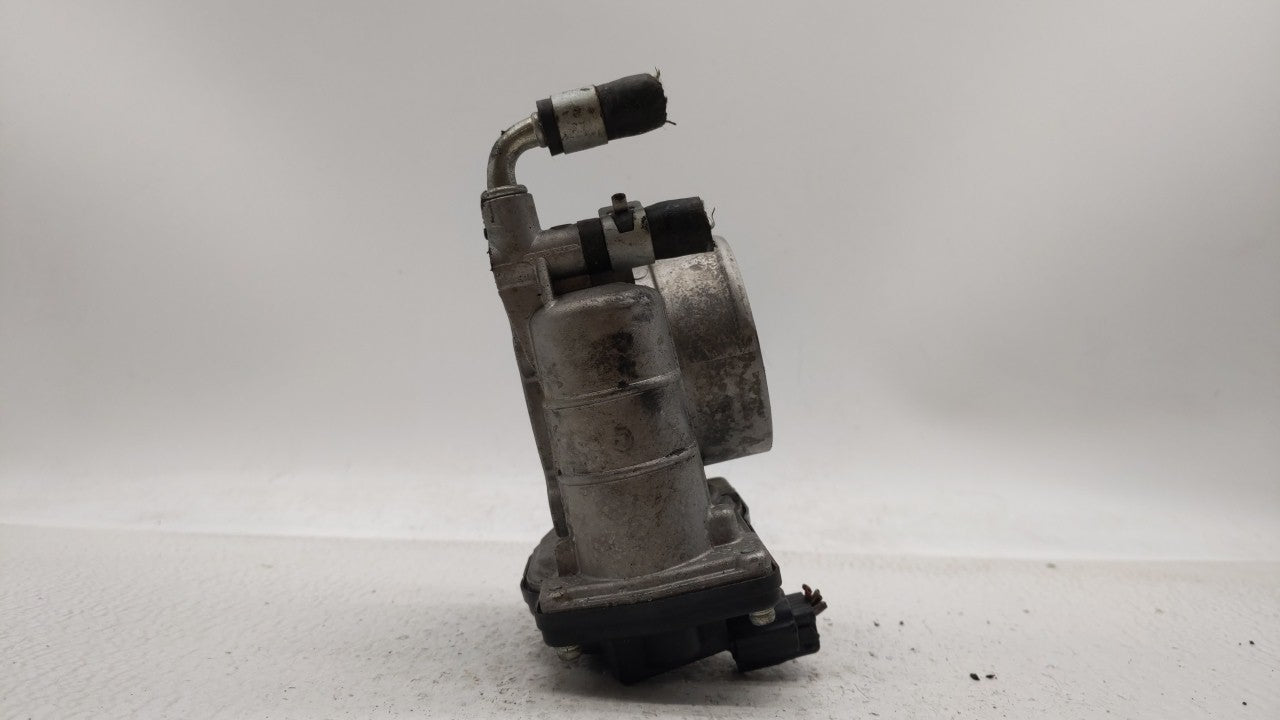 2014-2018 Infiniti Q50 Throttle Body P/N:526-02 526-01 Fits OEM Used Auto Parts - Oemusedautoparts1.com