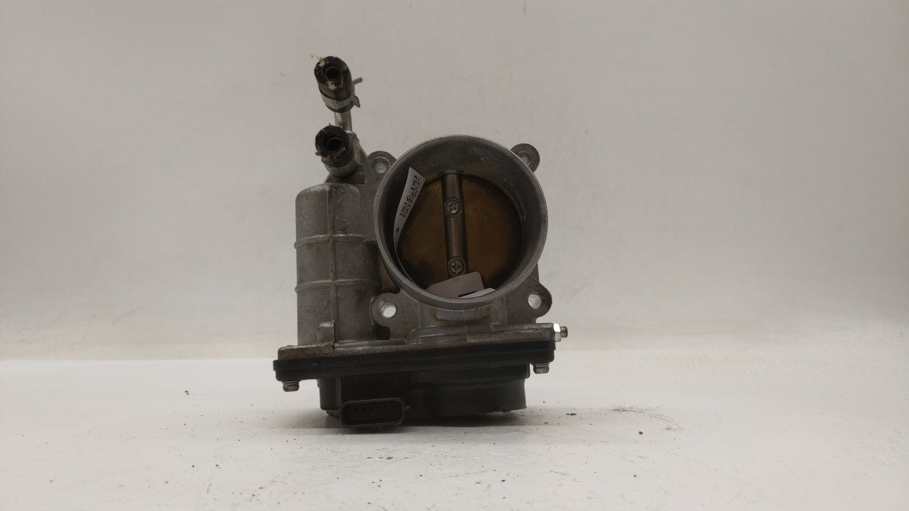 2014-2018 Infiniti Q50 Throttle Body P/N:526-02 526-01 Fits OEM Used Auto Parts - Oemusedautoparts1.com
