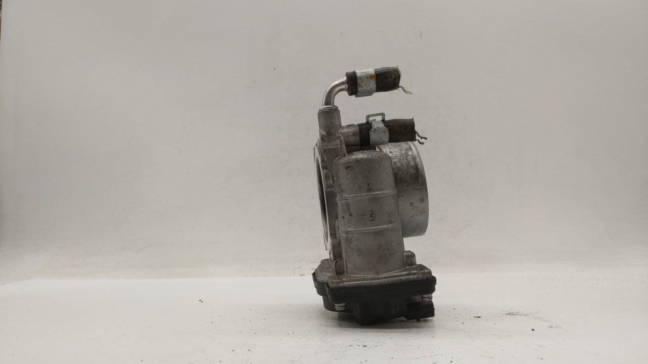2014-2018 Infiniti Q50 Throttle Body P/N:526-02 526-01 Fits OEM Used Auto Parts - Oemusedautoparts1.com
