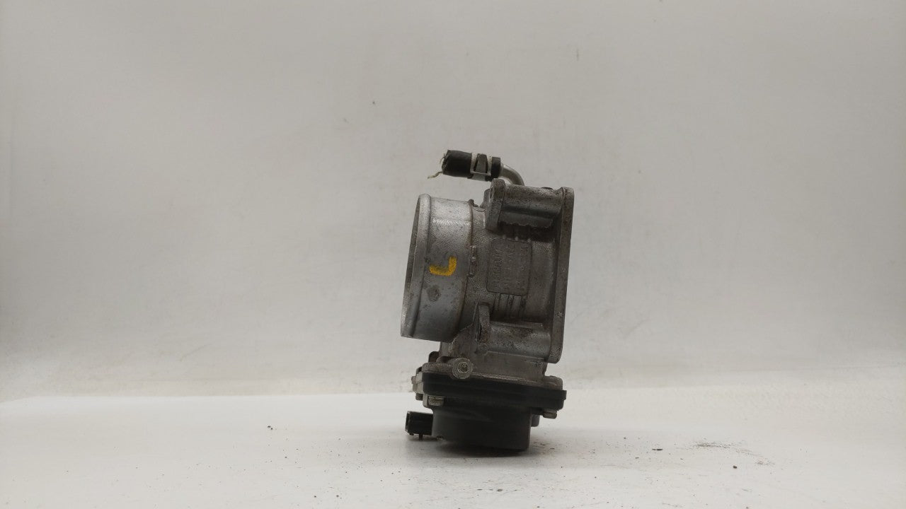 2014-2018 Infiniti Q50 Throttle Body P/N:526-02 526-01 Fits OEM Used Auto Parts - Oemusedautoparts1.com
