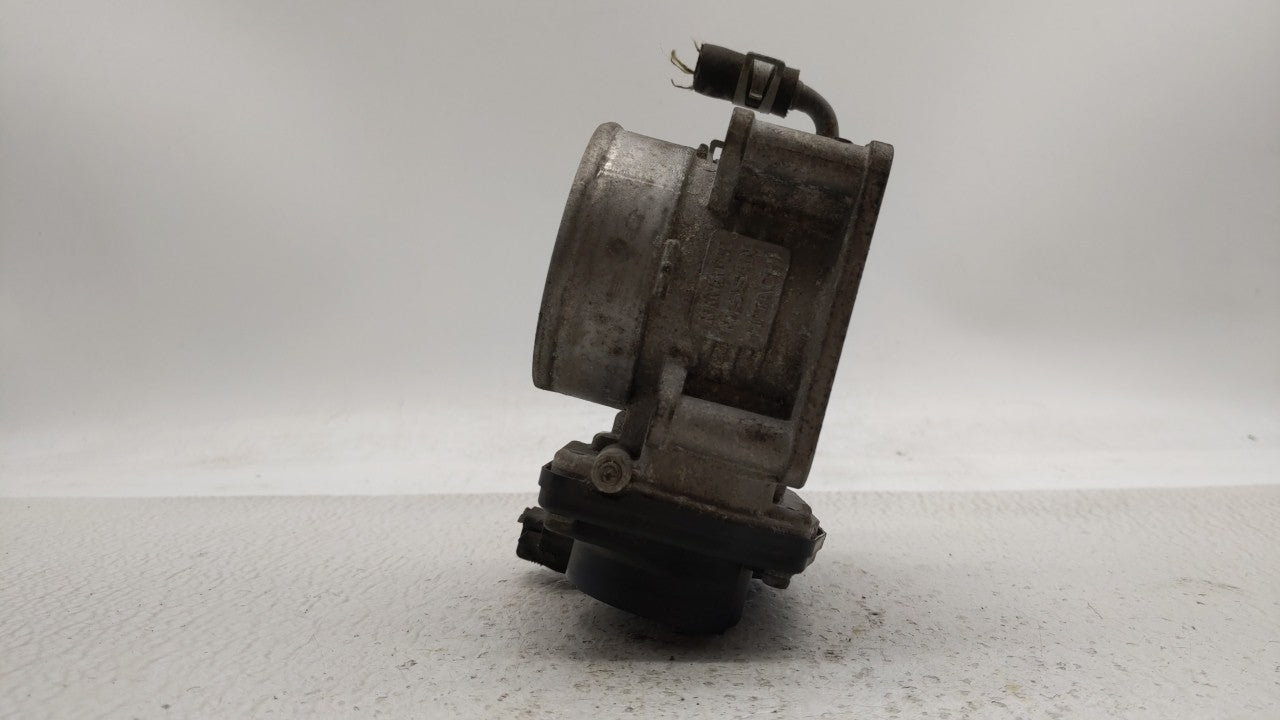 2014-2018 Infiniti Q50 Throttle Body P/N:RME60-12 526-02 Fits OEM Used Auto Parts - Oemusedautoparts1.com