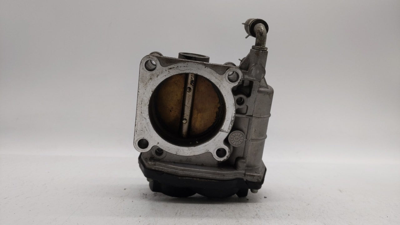 2014-2018 Infiniti Q50 Throttle Body P/N:RME60-12 526-02 Fits OEM Used Auto Parts - Oemusedautoparts1.com