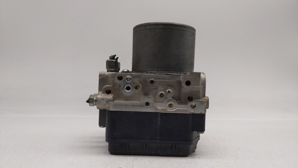 2014-2015 Infiniti Q50 Anti-Lock Brake ABS Pump Module Actuator OEM P/N:47660 4GB1A Fits Fits 2014 2015 OEM Used Auto Parts 