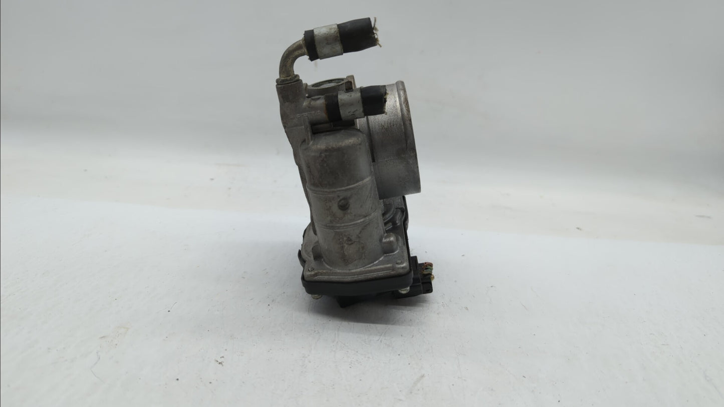 2014-2018 Infiniti Q50 Throttle Body P/N:RME60-12 526-02 Fits OEM Used Auto Parts - Oemusedautoparts1.com