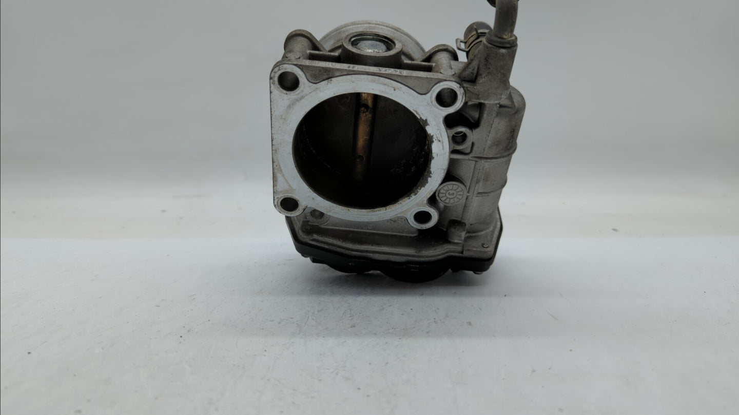 2014-2018 Infiniti Q50 Throttle Body P/N:RME60-12 526-02 Fits OEM Used Auto Parts - Oemusedautoparts1.com