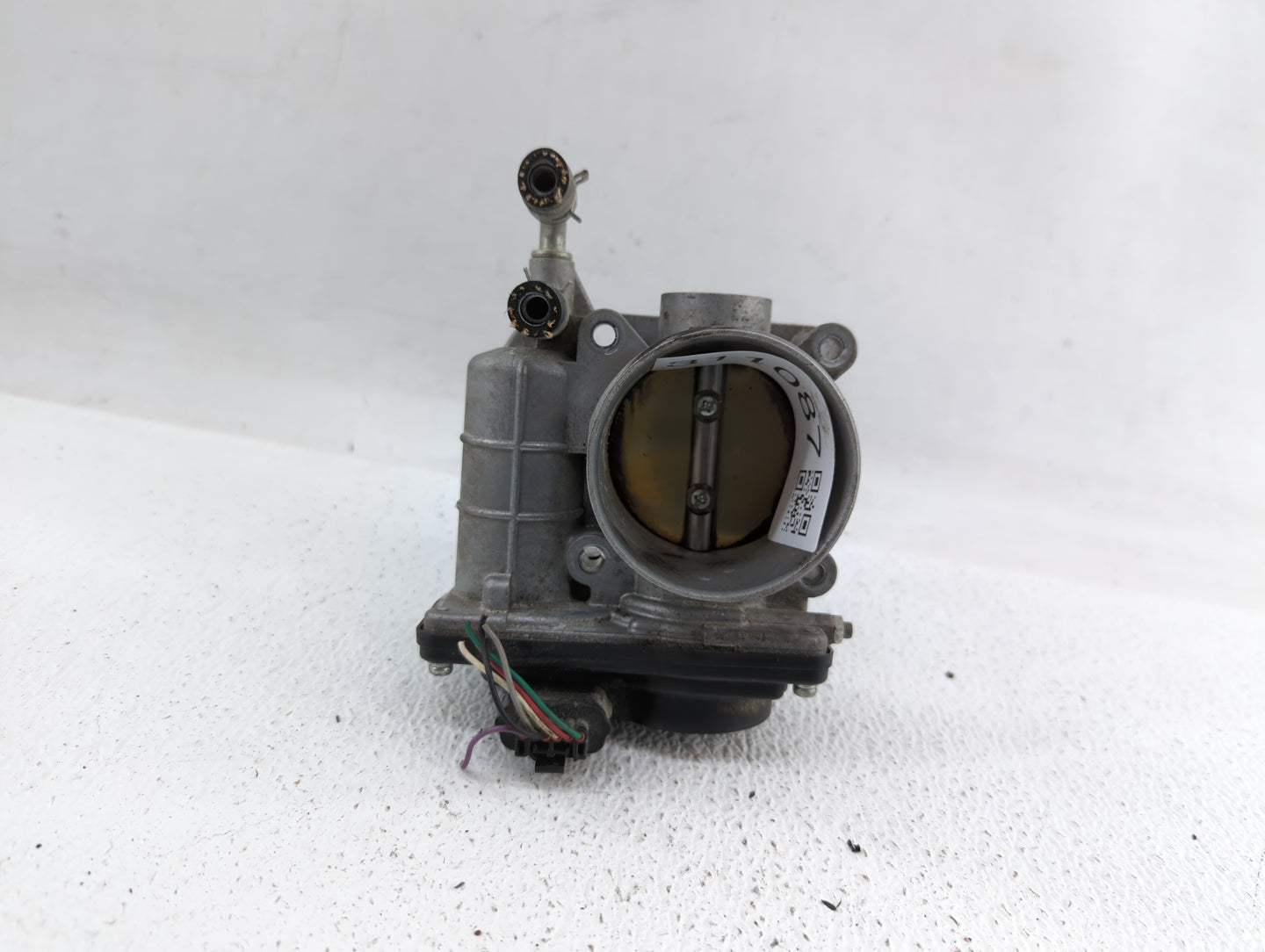 2014-2018 Infiniti Q50 Throttle Body P/N:RME60-12 526-02 Fits OEM Used Auto Parts - Oemusedautoparts1.com