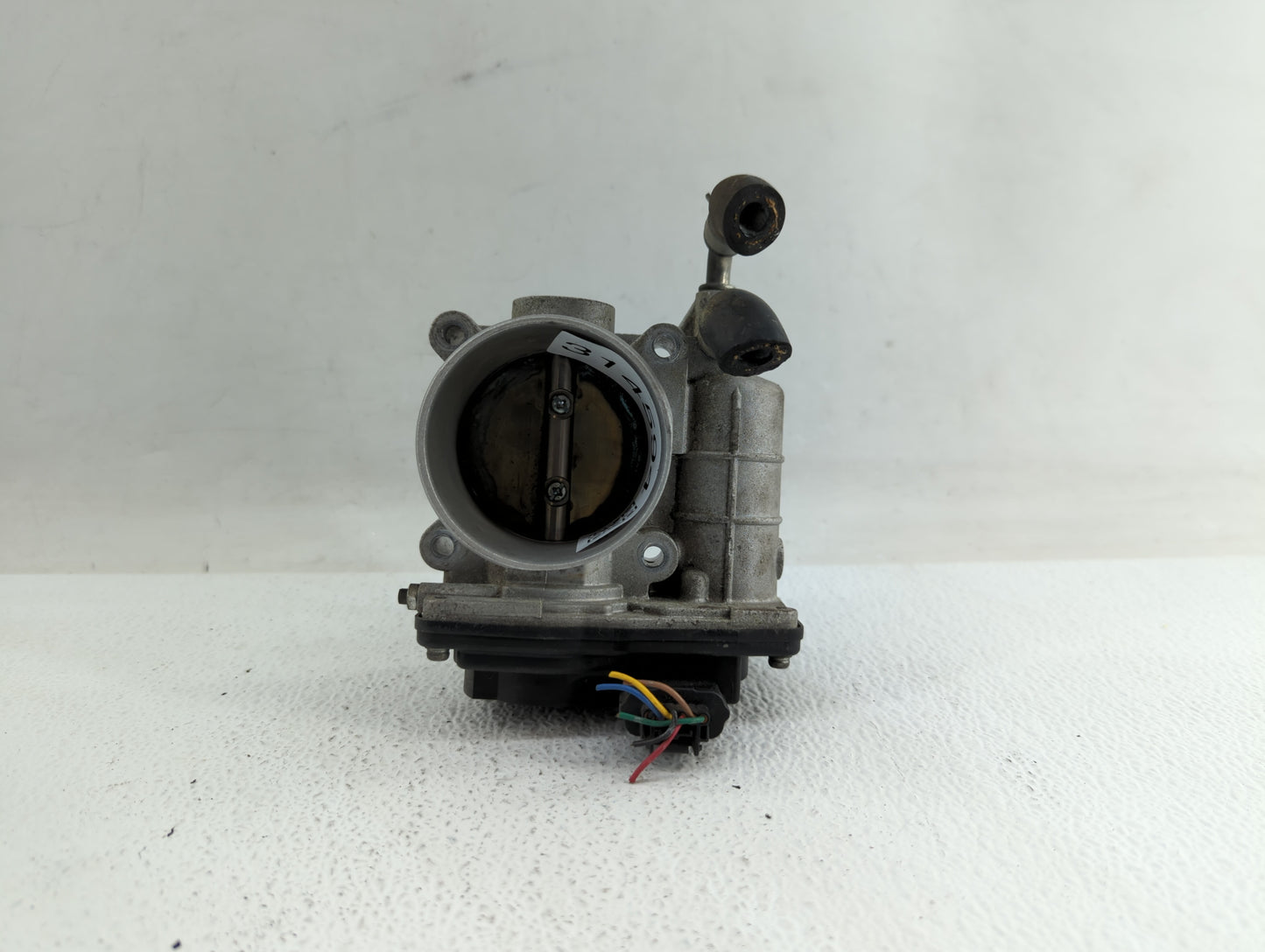 2014-2018 Infiniti Q50 Throttle Body P/N:RME60-12 526-02 Fits OEM Used Auto Parts - Oemusedautoparts1.com