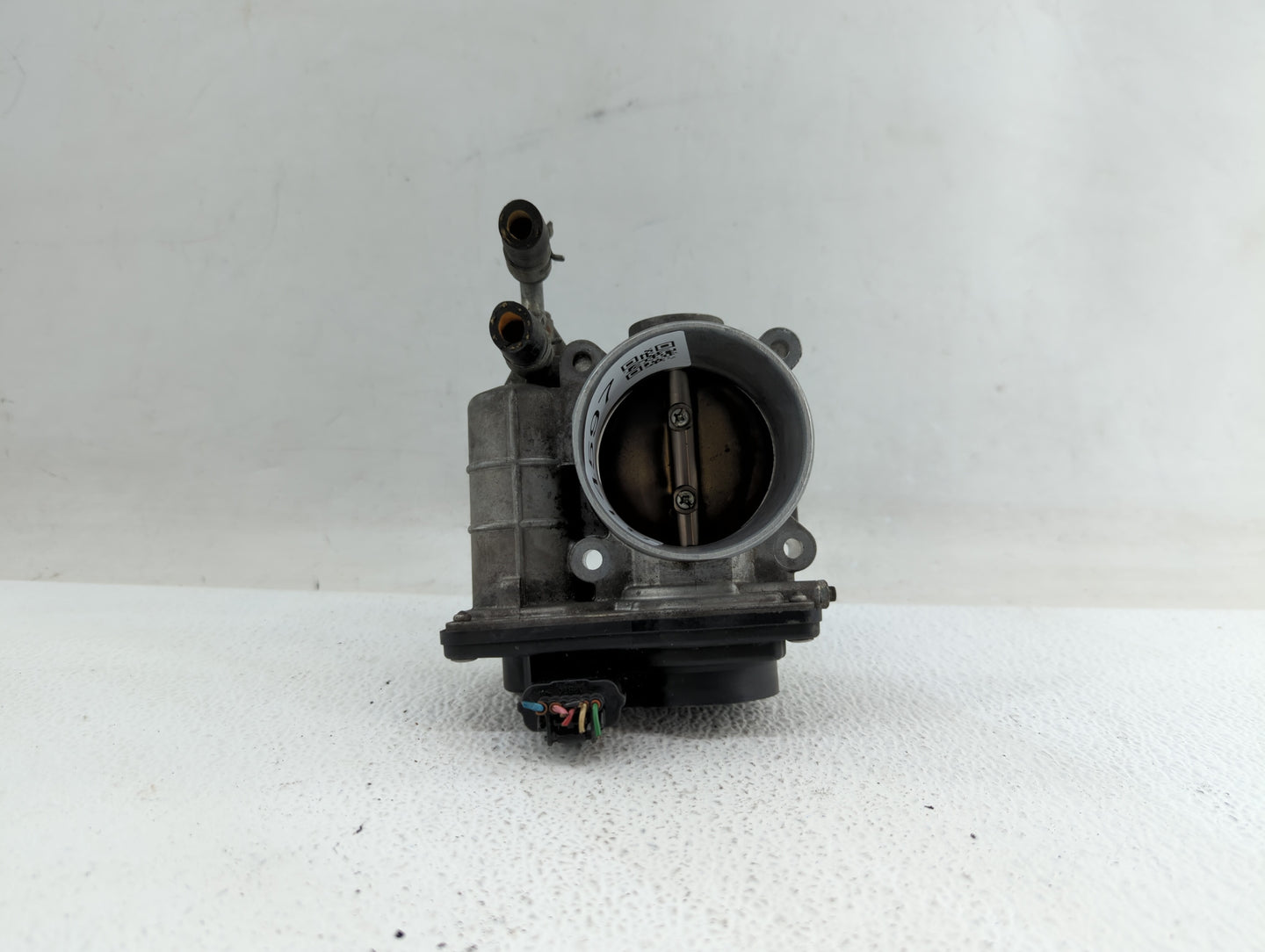 2014-2018 Infiniti Q50 Throttle Body P/N:RME60-12 526-02 Fits OEM Used Auto Parts - Oemusedautoparts1.com