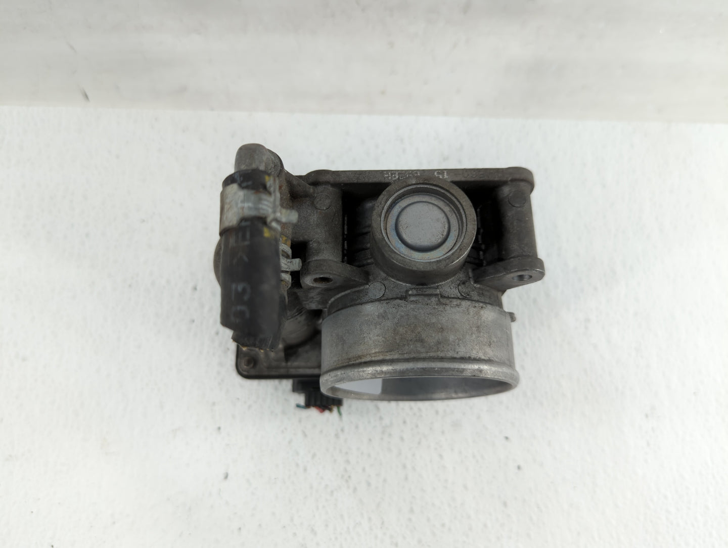 2014-2018 Infiniti Q50 Throttle Body P/N:RME60-12 526-02 Fits OEM Used Auto Parts - Oemusedautoparts1.com