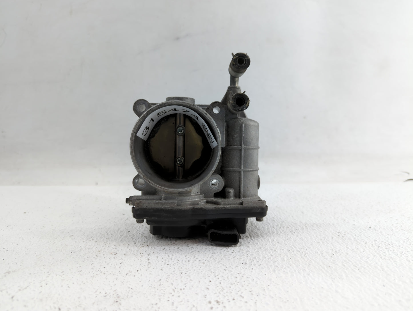 2014-2018 Infiniti Q50 Throttle Body P/N:RME60-12 526-02 Fits OEM Used Auto Parts - Oemusedautoparts1.com