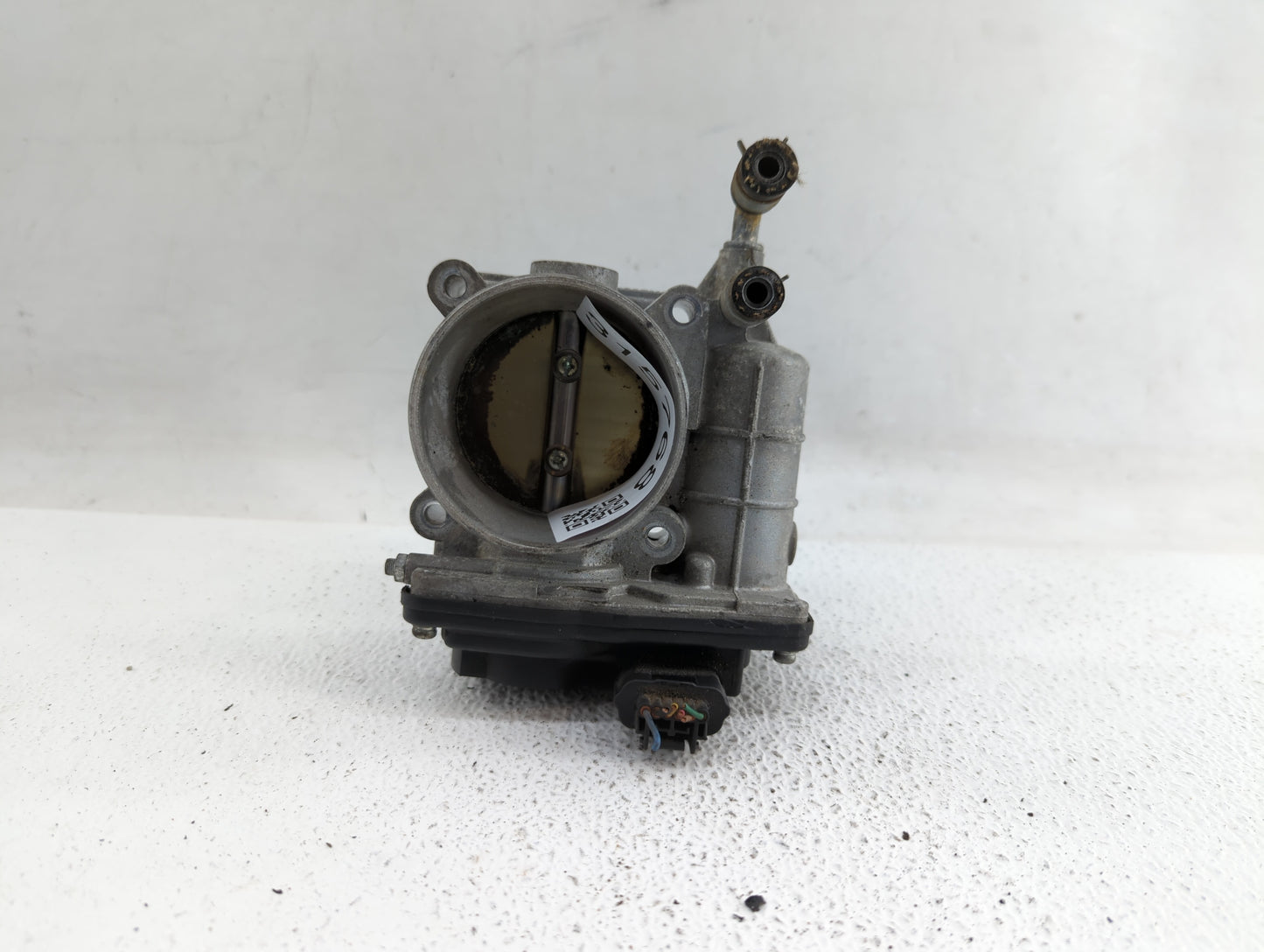 2014-2018 Infiniti Q50 Throttle Body P/N:RME60-12 526-02 Fits OEM Used Auto Parts - Oemusedautoparts1.com