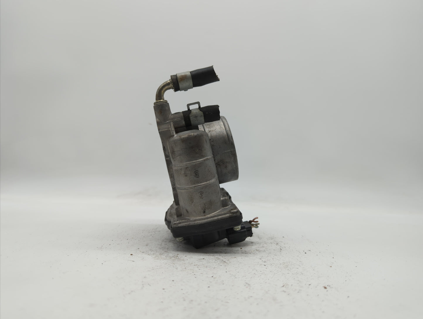 2014-2018 Infiniti Q50 Throttle Body P/N:526-01 RME75 Fits OEM Used Auto Parts - Oemusedautoparts1.com