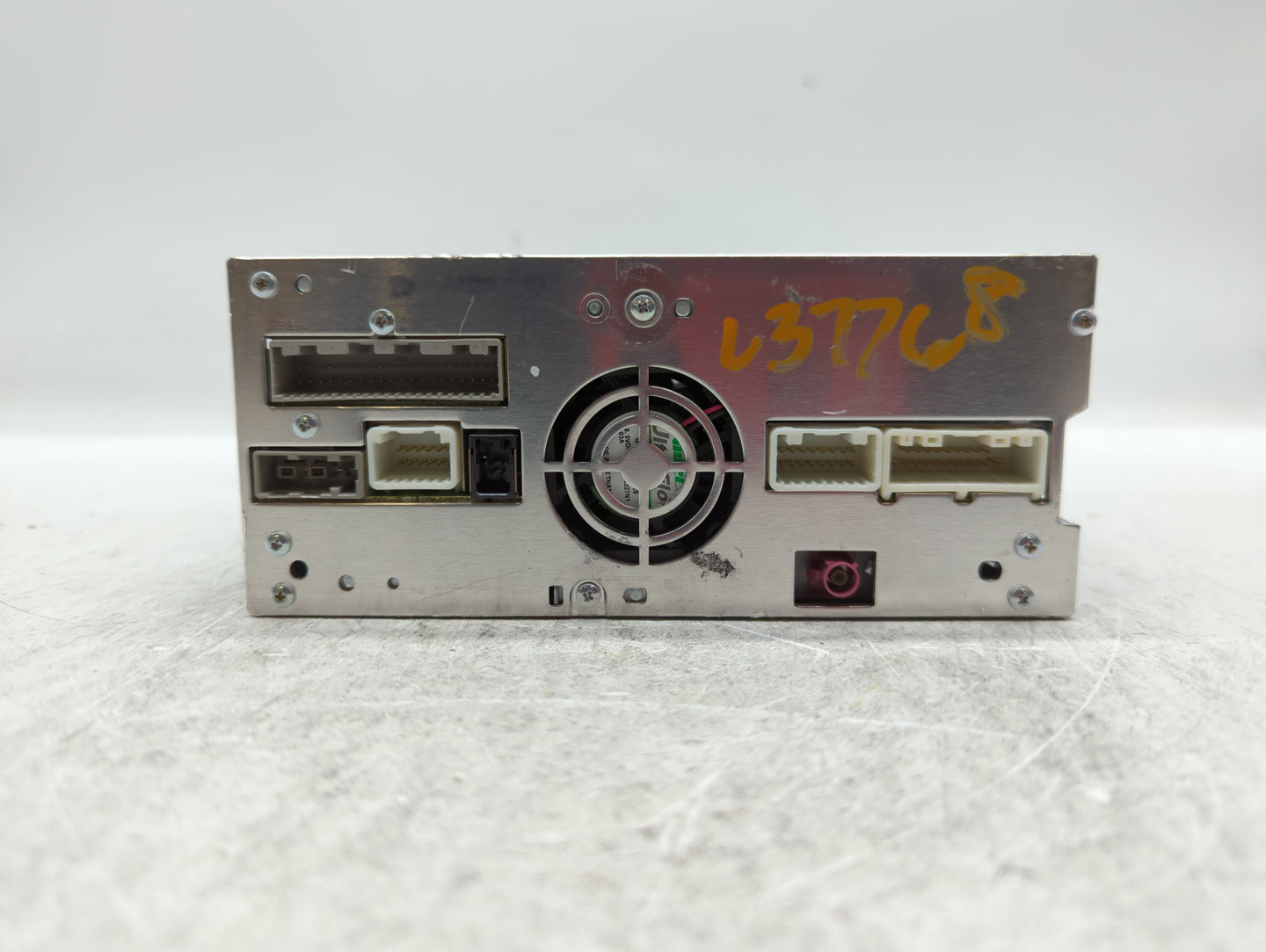 2014-2018 Infiniti Q50 Am Fm Cd Player Radio Receiver - Oemusedautoparts1.com