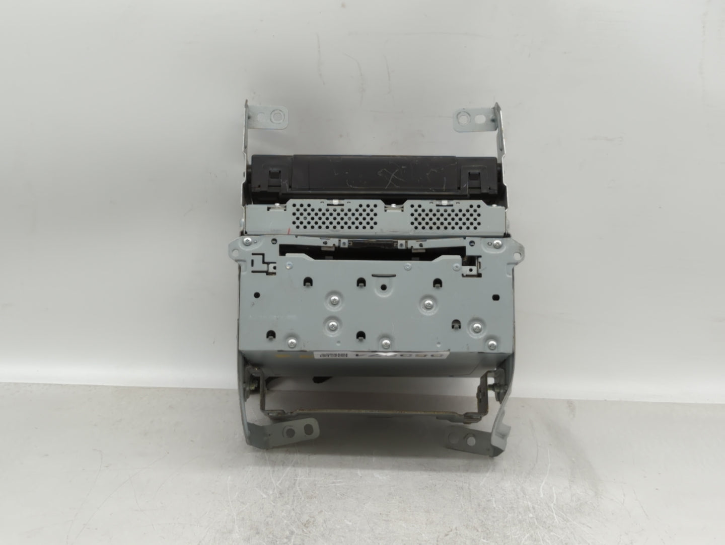 2014-2018 Infiniti Q50 Am Fm Cd Player Radio Receiver - Oemusedautoparts1.com