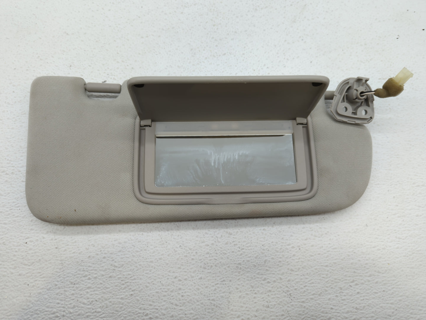 2014-2018 Infiniti Q50 Sun Visor Shade Replacement Passenger Right Mirror Fits Fits 2014 2015 2016 2017 2018 OEM Used Auto P