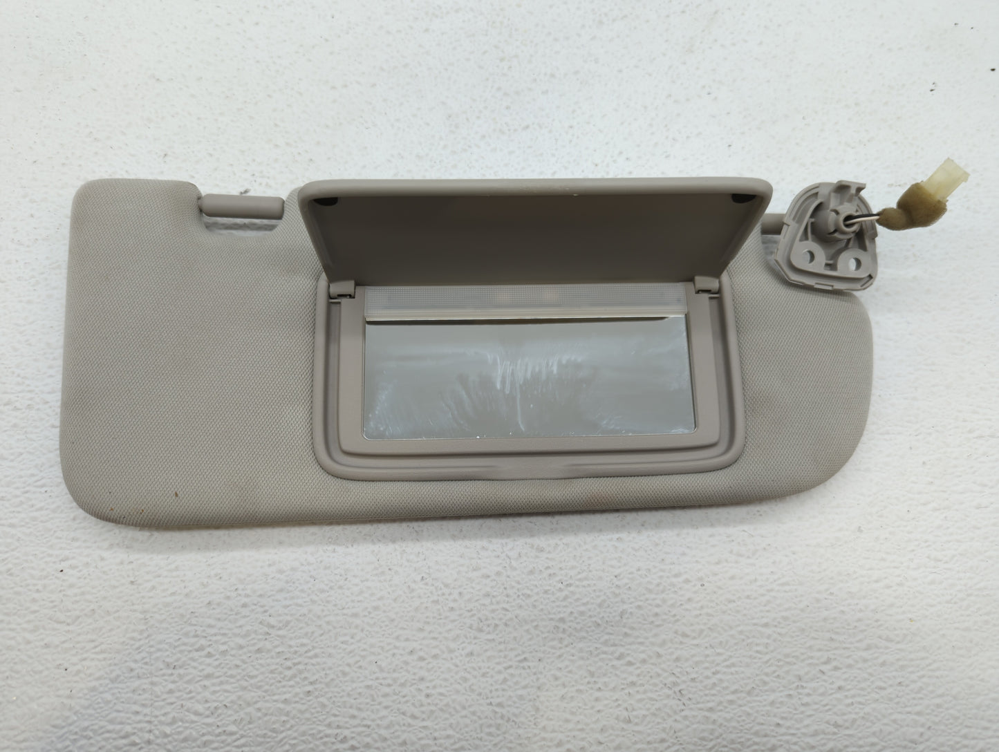 2014-2018 Infiniti Q50 Sun Visor Shade Replacement Passenger Right Mirror Fits Fits 2014 2015 2016 2017 2018 OEM Used Auto P