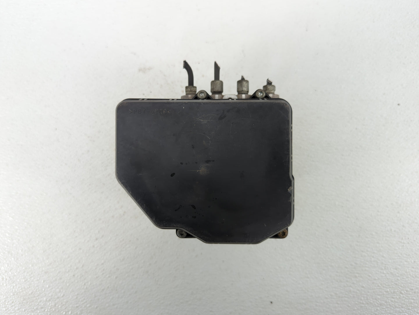 2014-2015 Infiniti Q50 ABS Pump Control Module Replacement P/N:47660 4GE1D Fits Fits 2014 2015 OEM Used Auto Parts - Oemused