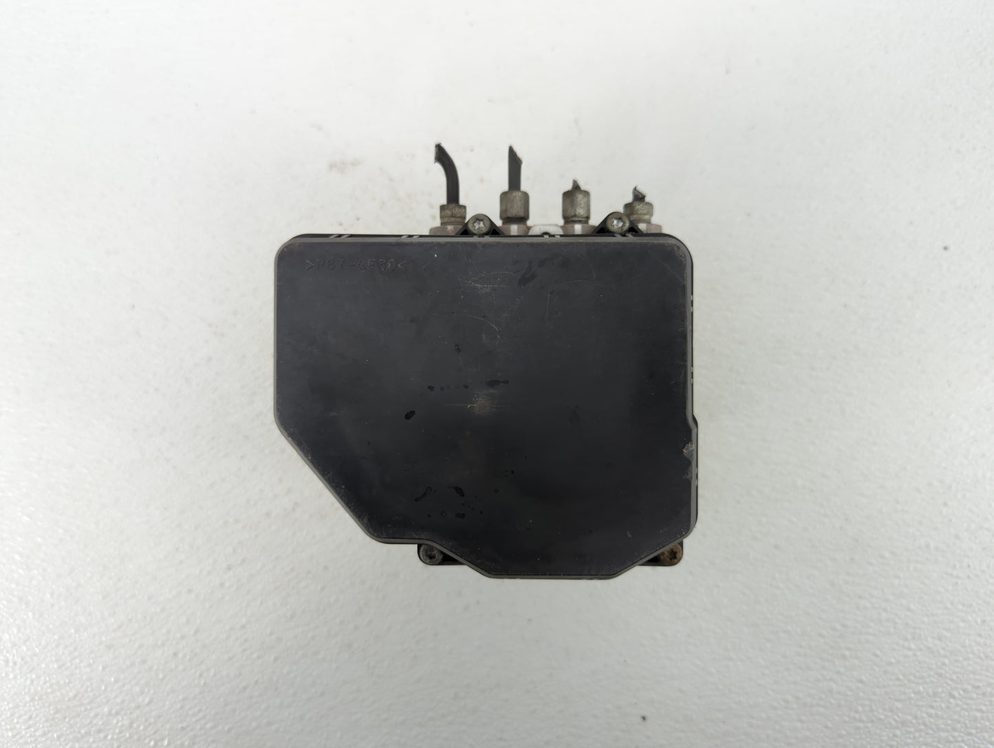 2014-2015 Infiniti Q50 ABS Pump Control Module Replacement P/N:47660 4GE1D Fits Fits 2014 2015 OEM Used Auto Parts - Oemused