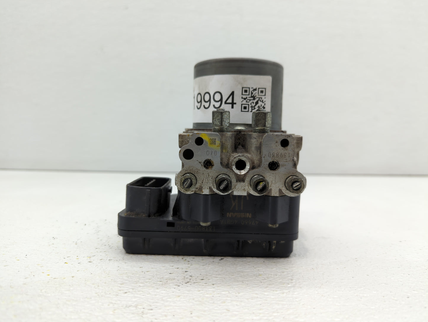 2014-2015 Infiniti Q50 ABS Pump Control Module Replacement P/N:47660 4GB1A 133800-5810 Fits Fits 2014 2015 OEM Used Auto Par