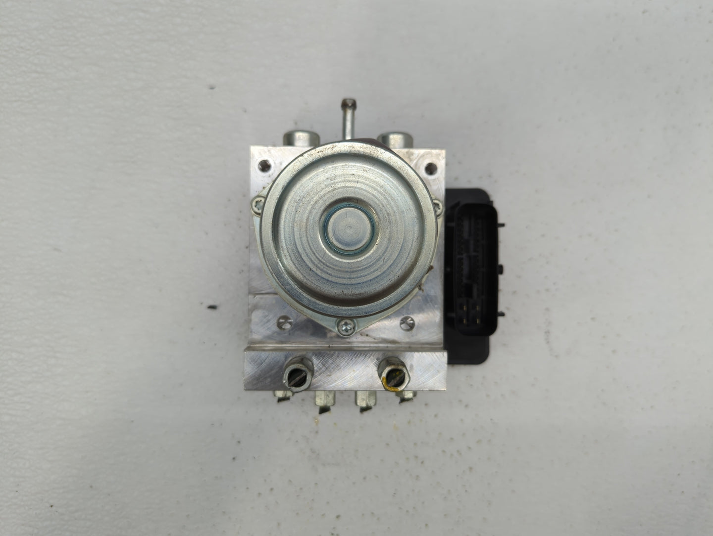 2015 Infiniti Q50 ABS Pump Control Module Replacement P/N:44540-06270 47660 4GA0C Fits OEM Used Auto Parts - Oemusedautopart