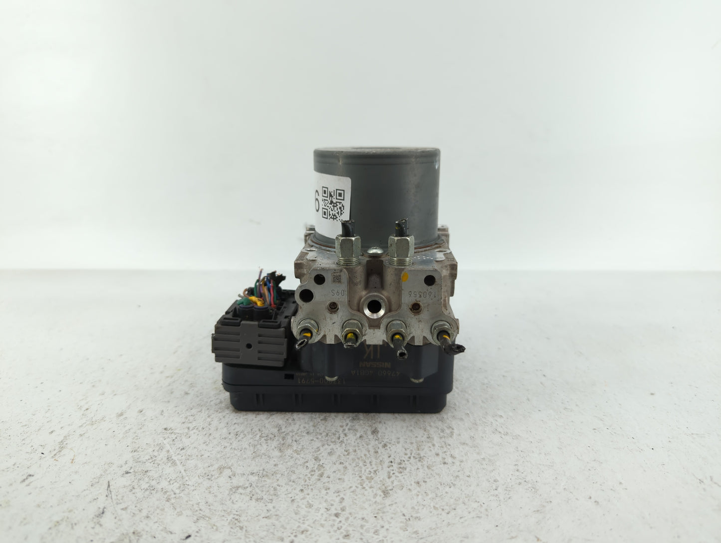 2014-2015 Infiniti Q50 ABS Pump Control Module Replacement P/N:47660 4GB1A Fits Fits 2014 2015 OEM Used Auto Parts - Oemused