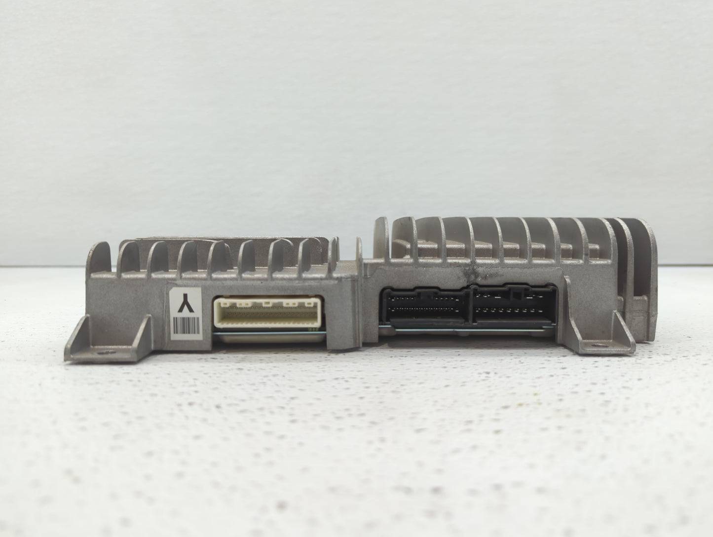 2014-2015 Infiniti Q50 Am Fm Cd Player Radio Receiver - Oemusedautoparts1.com