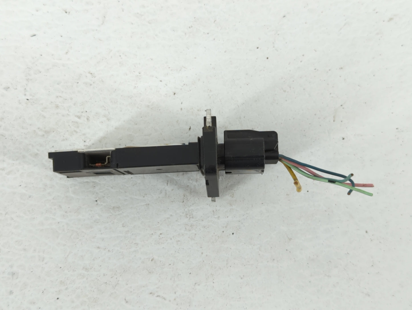 2014-2015 Infiniti Q50 Mass Air Flow Meter Maf - Oemusedautoparts1.com