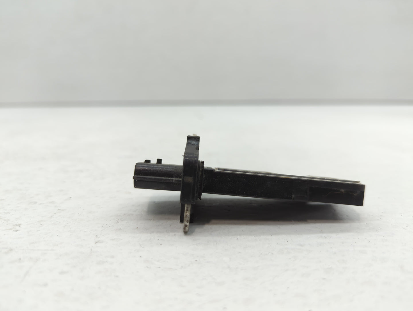 2014-2015 Infiniti Q50 Mass Air Flow Meter Maf - Oemusedautoparts1.com