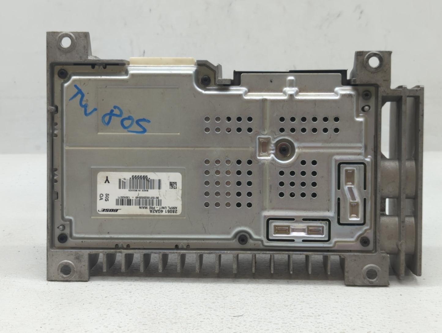 2014-2015 Infiniti Q50 Radio AM FM Cd Player Receiver Replacement P/N:28330 4HB0A 28061 4GA2A Fits Fits 2014 2015 OEM Used A