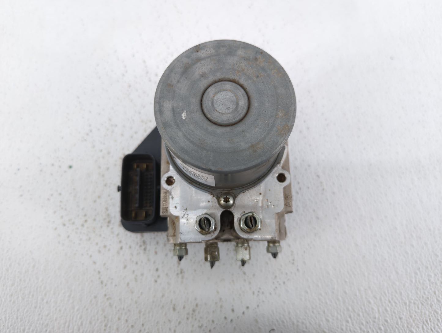 2014-2015 Infiniti Q50 ABS Pump Control Module Replacement P/N:47660 4GB1A Fits Fits 2014 2015 OEM Used Auto Parts - Oemused