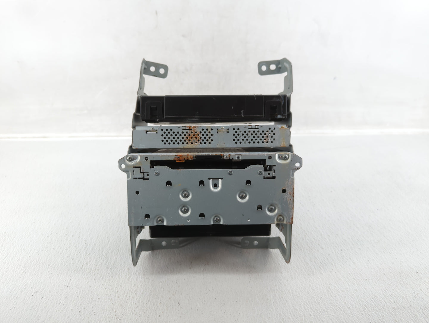 2014-2018 Infiniti Q50 Am Fm Cd Player Radio Receiver - Oemusedautoparts1.com