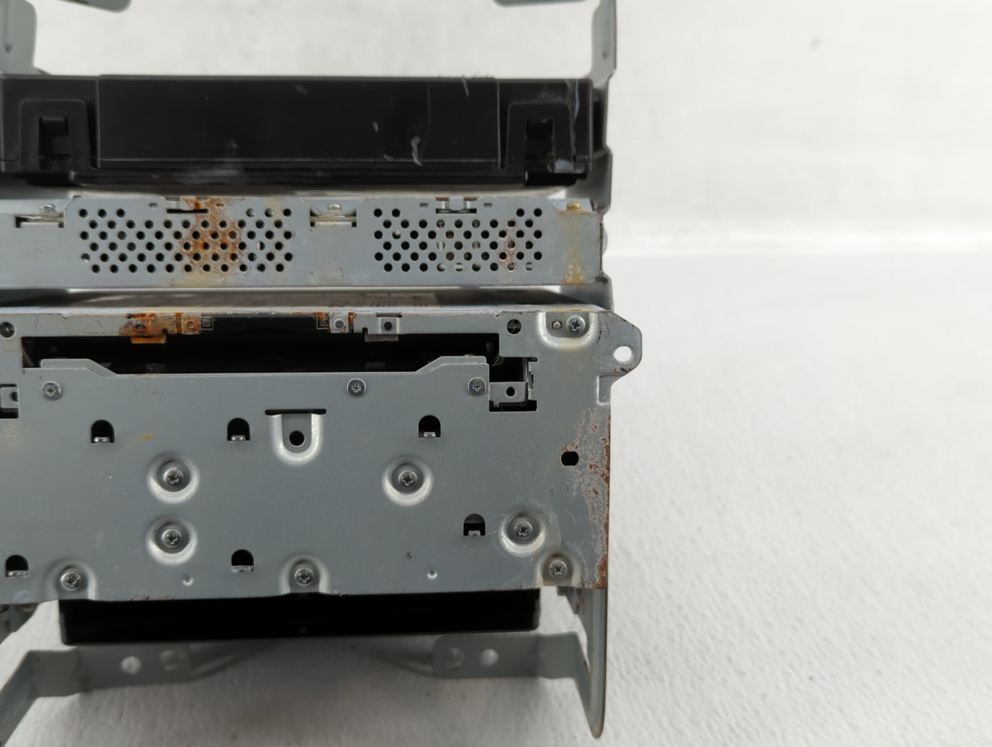 2014-2018 Infiniti Q50 Am Fm Cd Player Radio Receiver - Oemusedautoparts1.com