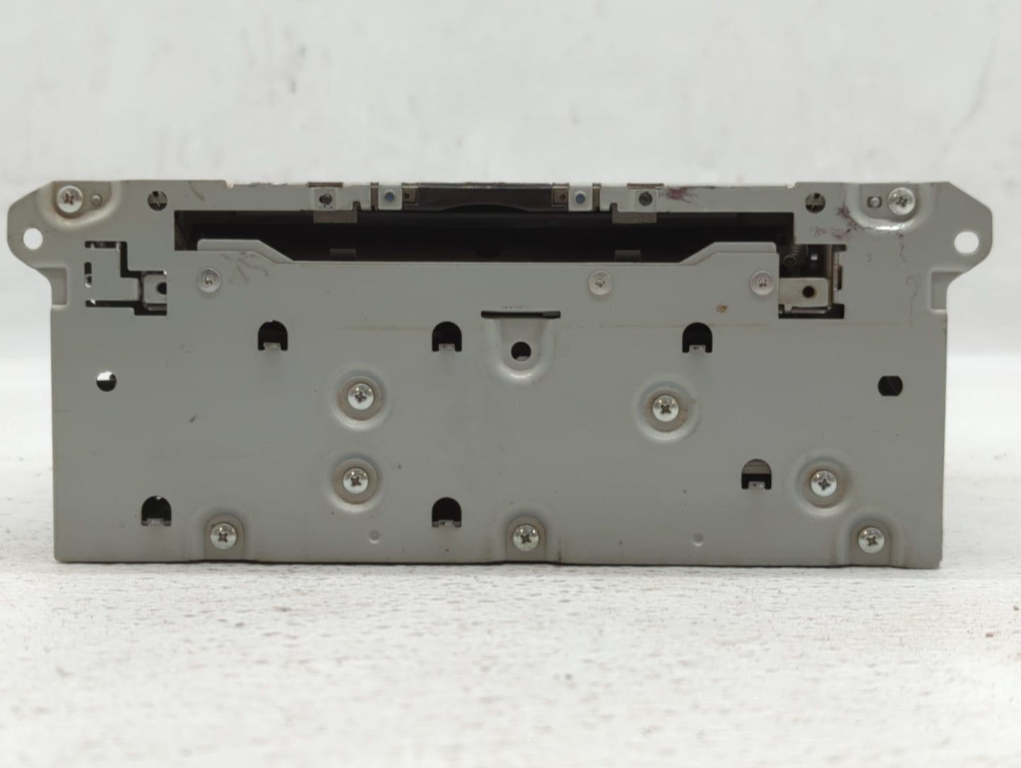 2014-2018 Infiniti Q50 Am Fm Cd Player Radio Receiver - Oemusedautoparts1.com