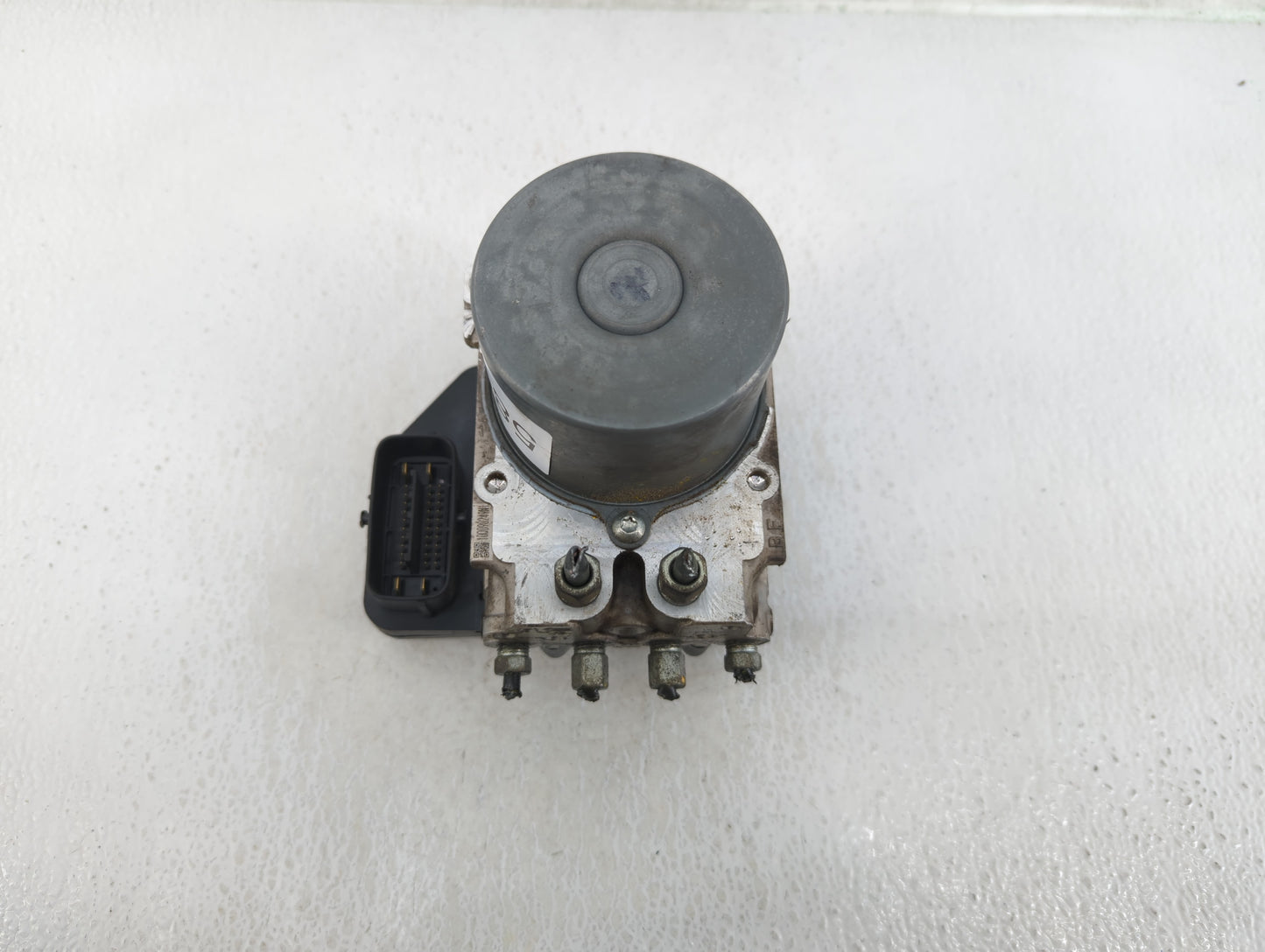 2014-2015 Infiniti Q50 ABS Pump Control Module Replacement P/N:47660-4GE1D 133800-5810 Fits Fits 2014 2015 OEM Used Auto Par